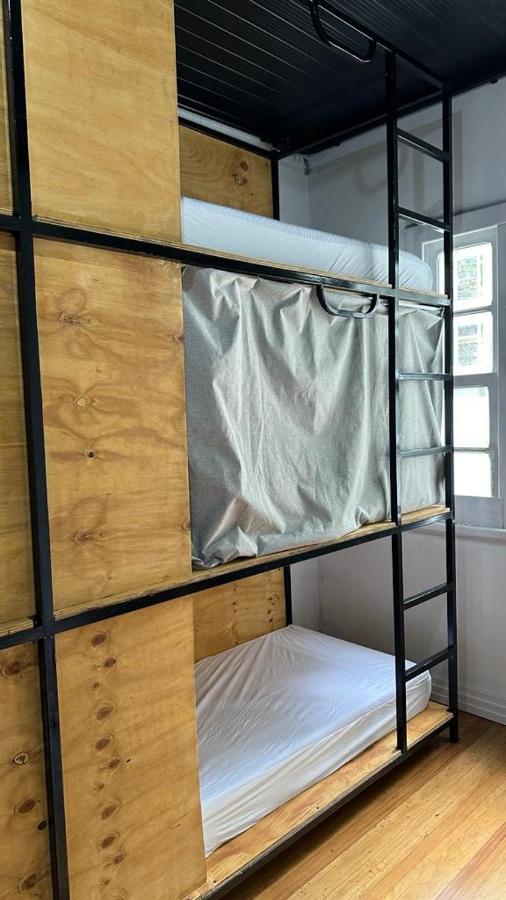 Hostel Hug Brasil Curitiba Exterior photo
